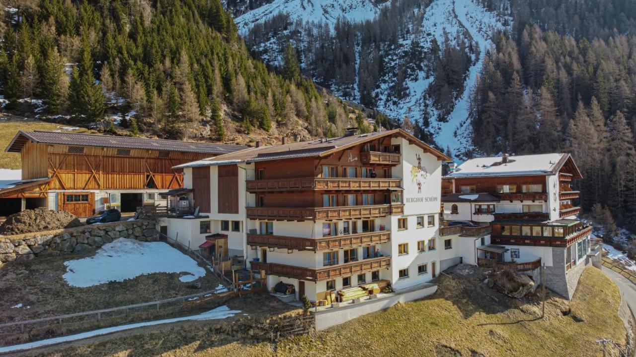 Gaestehaus Berghof Schoepf Лангенфельд Экстерьер фото